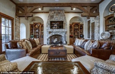 Sale! Rumah Mewah The Jonas Brothers Dijual Rp 38,9 M