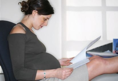 Toko Buku Tak Sediakan Kursi untuk Ibu Hamil, Menkes Nila Protes