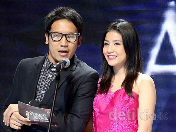 Desta dan Natasha Kompak di Atas Panggung