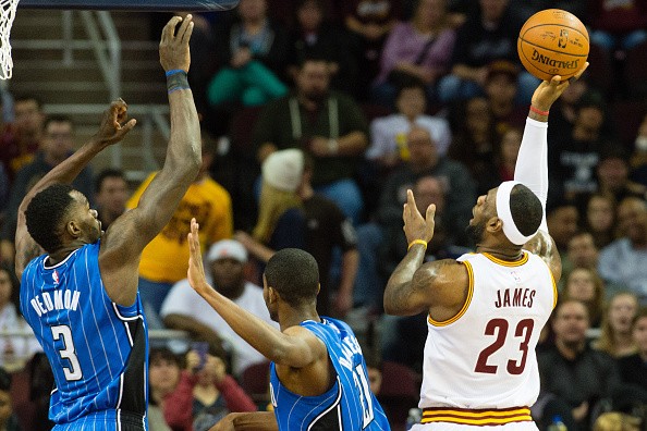 Usai Kritik Diri Sendiri, LeBron Unjuk Gigi untuk Menangkan Cavs