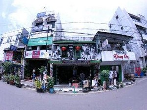 Hei, Anak Tangerang! Ini Pasar Modern Tiap Minggu Sore-Malam yang Nge-hits
