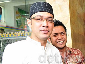 Anak Sudah Kenal, Sandy Tumiwa Siap Naik Pelaminan dengan Rahayu?