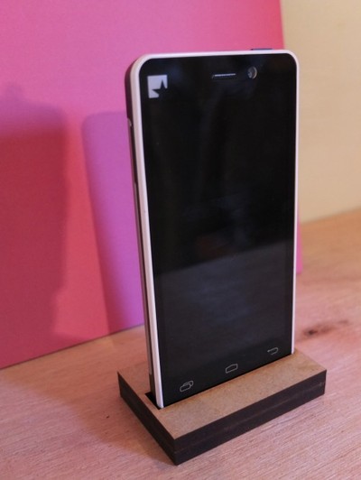 Ponsel Suci Fairphone