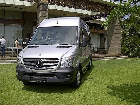 Mercedes-Benz Sprinter, Minibus Para Panglima