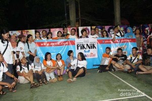 Travel Blogger, Pahlawan Pariwisata Tanpa Tanda Jasa