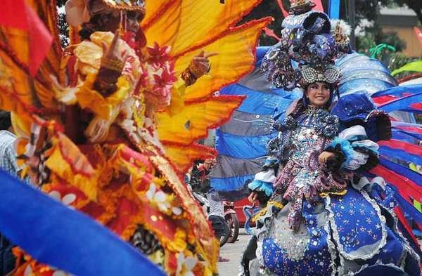 Nonton Atraksi Wisata Gratis di 5 Festival Ini