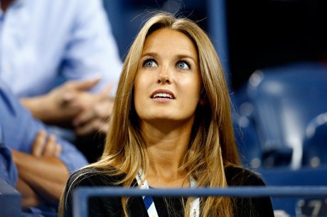 Setelah 9 Tahun Pacaran, Murray Akhirnya Lamar Sang Kekasih