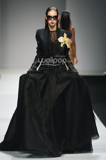 Ivan Gunawan Kedjora. Jakarta Fashion Week 2015 at Senayan City. Jakarta. [Foto: Mohammad Abduh/Wolipop]