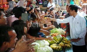 Tiba di Solo, Jokowi Dijemput Ganjar Pranowo dan FX Rudyatmo