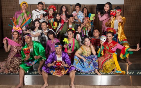 Topeng Jakarta Jaya Raya Suguhkan Teater dan Drama Musikal