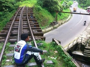 Perjalanan Ekstrem dan Menantang ala Road Warriors