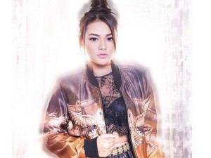 Ini Tanggapan Aurel Soal Pose Pamer Bra