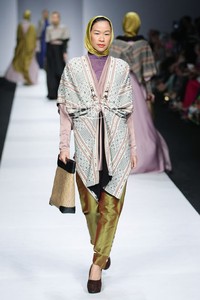Kurzien Karzai 8 Infinite Capsule Collection Asosiasi Perancang Pengusaha Muda Indonesia. Jakarta Fashion Week 2015 at Senayan City. Jakarta. (Foto: Mohammad Abduh/Wolipop)