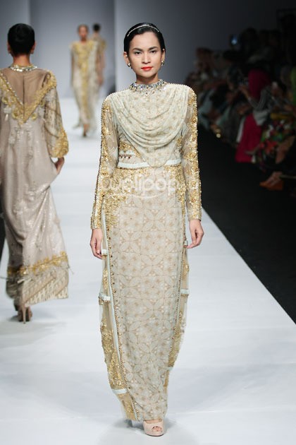 Khanaan 8 Infinite Capsule Collection Asosiasi Perancang Pengusaha Muda Indonesia. Jakarta Fashion Week 2015 at Senayan City. Jakarta. [Foto: Mohammad Abduh/Wolipop]