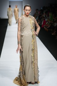 Khanaan 8 Infinite Capsule Collection Asosiasi Perancang Pengusaha Muda Indonesia. Jakarta Fashion Week 2015 at Senayan City. Jakarta. [Foto: Mohammad Abduh/Wolipop]