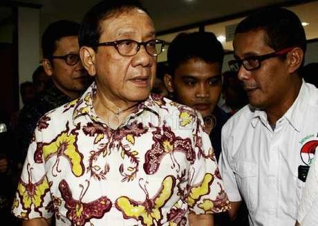 Manuver Akbar Tandjung Demi Islah Golkar