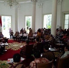 Jokowi Diminta Berdayakan Kepala Daerah untuk buat Jakarta Kecil