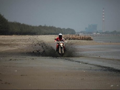 Keliling Indonesia, Cara Ampuh Viar Pasarkan Motor Trail-nya