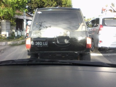 Pelat Nomor Ngeledek, B 360 LU