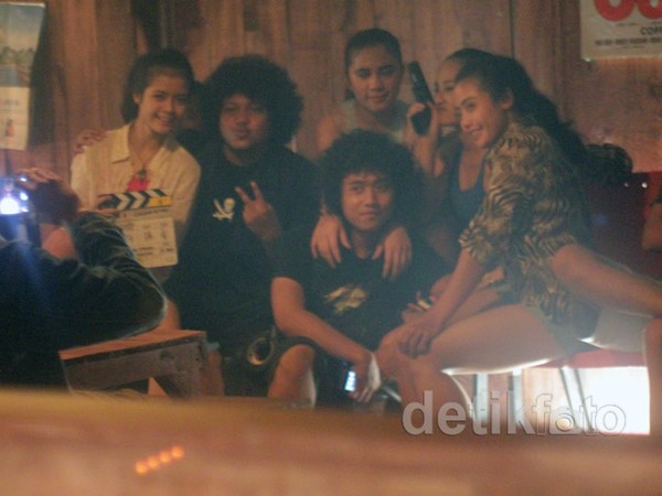 Telusuri The King, Comic 8 Hadapi Cabe-cabean