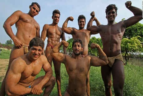 Jangan Macam-macam, Desa di India Ini Dipenuhi Tukang Pukul