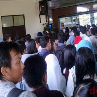 Bahasa Indonesia Bisa Jadi Benteng Serbuan Tenaga Asing ke RI