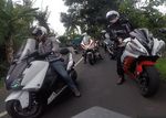 Moge-Moge Yamaha Keliling Pulau Bali