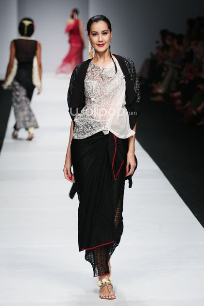 BINhouse by Obin Saya Adalah Indonesia, Jakarta Fashion Week 2015 at Senayan City. Jakarta. (Foto: Mohammad Abduh/Wolipop)