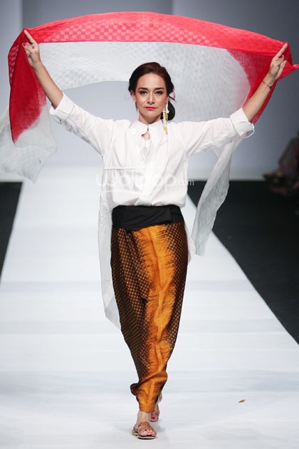 BINhouse by Obin Saya Adalah Indonesia, Jakarta Fashion Week 2015 at Senayan City. Jakarta. (Foto: Mohammad Abduh/Wolipop)