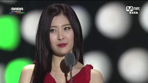 Kalahkan Rain, Sunmi Raih Best Dance Performance Solo di MAMA 2014