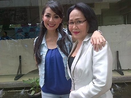 Tessa Kaunang Dinilai Lebih Bersinar Pasca Cerai