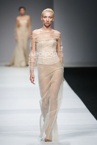 Veronika Vidyanita 8 Infinite Capsule Collection Asosiasi Perancang Pengusaha Muda Indonesia, Jakarta Fashion Week 2015 at Senayan City. Jakarta. (Foto: Mohammad Abduh/Wolipop)