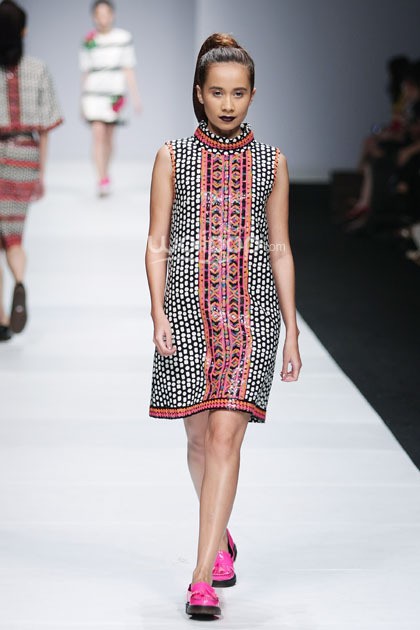 Gregorius Vici 8 Infinite Capsule Collection. Asosiasi Perancang Pengusaha Muda Indonesia. Jakarta Fashion Week 2015 at Senayan City. Jakarta. [Foto: Mohammad Abduh/Wolipop]