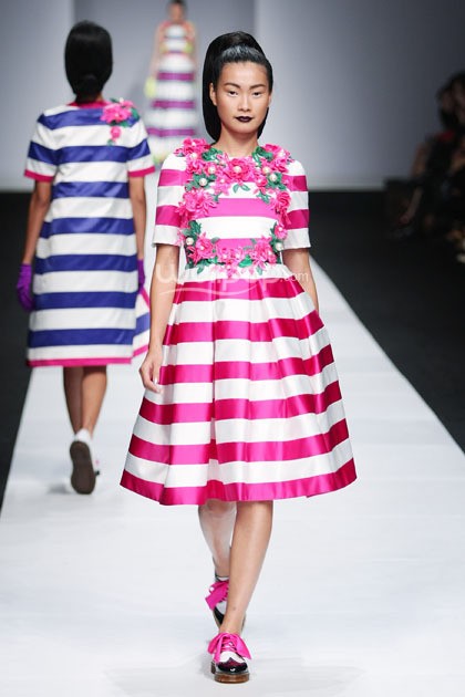 Gregorius Vici 8 Infinite Capsule Collection. Asosiasi Perancang Pengusaha Muda Indonesia. Jakarta Fashion Week 2015 at Senayan City. Jakarta. [Foto: Mohammad Abduh/Wolipop]