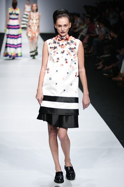 Gregorius Vici 8 Infinite Capsule Collection. Asosiasi Perancang Pengusaha Muda Indonesia. Jakarta Fashion Week 2015 at Senayan City. Jakarta. [Foto: Mohammad Abduh/Wolipop]