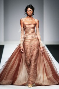 Veronika Vidyanita 8 Infinite Capsule Collection Asosiasi Perancang Pengusaha Muda Indonesia, Jakarta Fashion Week 2015 at Senayan City. Jakarta. (Foto: Mohammad Abduh/Wolipop)