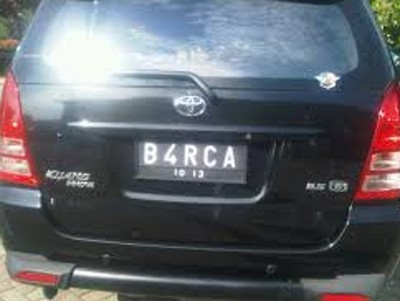 Mobil Penggemar Barcelona