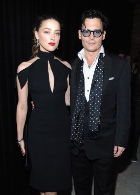 Setahun Tunangan, Kapan Johnny Depp Akan Nikahi Amber Heard?