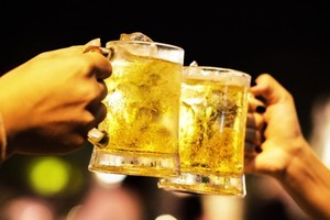 Kemampuan Manusia Mencerna Alkohol Terbukti Telah Diwariskan Jutaan Tahun Lalu