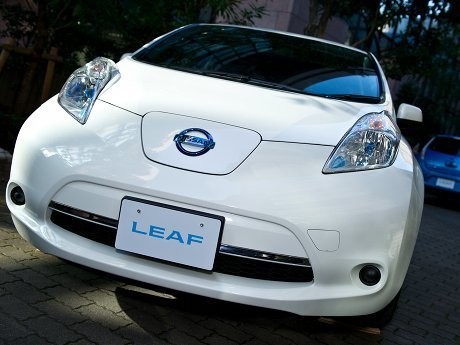 Daya Jelajah Mobil Listrik Nissan Semakin Jauh