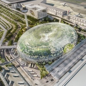Keren! Ada Perhiasan Raksasa di Bandara Changi