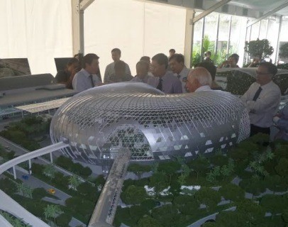 Perhiasan Raksasa di Bandara Changi Telan Biaya Rp 14 Triliun