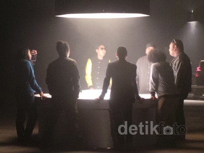 Markas Rahasia Hingga Serbuan Buaya di Comic 8: Casino Kings