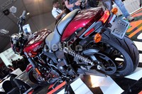 Harley-Davidson Street 500 memiliki volume mesin 494 cc dengan konfigurasi V-Twin Revolution.