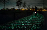 Konsep Smart Highways Daan Roosegaarde bisa juga diterapkan untuk lajur khusus sepeda. Istimewa/Studioroosegaarde.