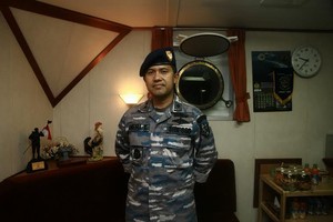 Mengenal Letkol Laut (P) Heri, Komandan KRI Sultan Hasanuddin-366 yang Ramah