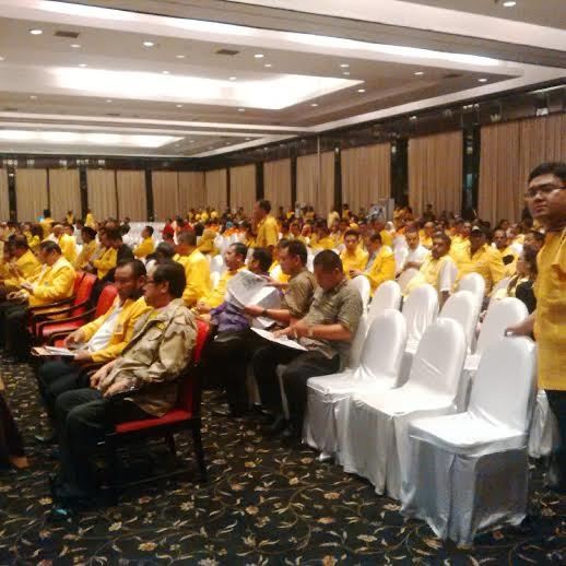 Yorrys: Kalau Ada yang Ingin Rongrong Pemerintah, Kami Hadang!