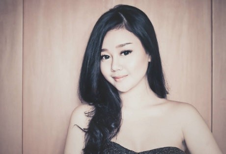 Perkenalkan, Ini Si Cantik Karina Pramana yang Siap Eksis di Panggung Hiburan