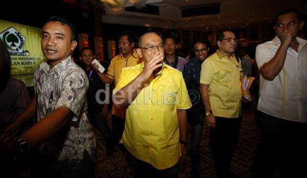 Usai Laporkan Kepengurusan, Ical Langsung Ngantor di DPP Golkar?