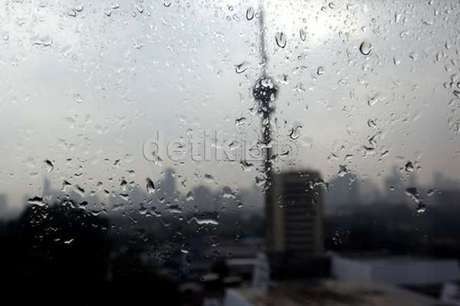 BMKG: Thunderstorm Cell Terjadi di Wilayah Timur Indonesia